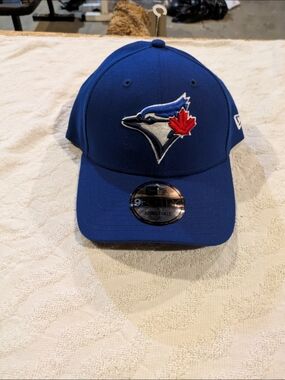 New Era Royal Blue Toronto Blue Jays Cap with Red Maple Leaf